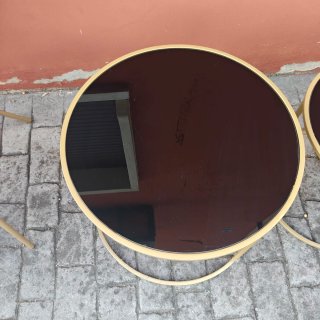 Sillas y mesas