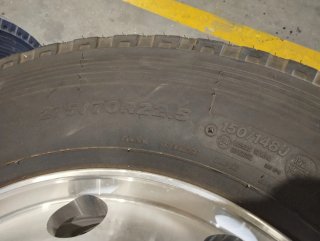 Ruedas Bridgestone con llanta aluminio