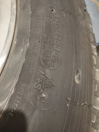 Ruedas Bridgestone con llanta aluminio