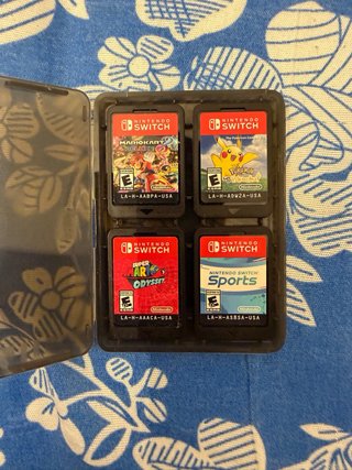 Nintendo Switch Blanca y Negra