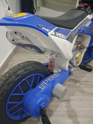 Moto infantil a batería azul