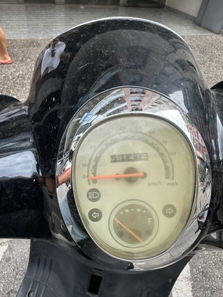 Daelim Besbi 125cc Scooter Negra
