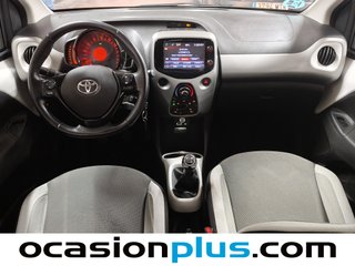 Toyota Aygo 1.0 70 x-play 51 kW (69 CV)
