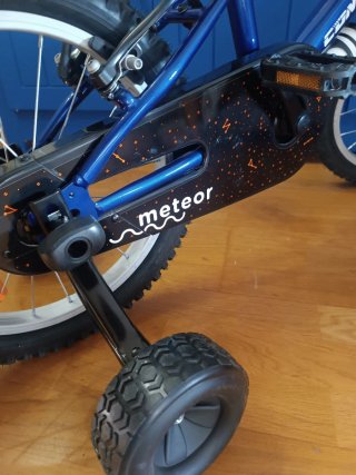 Bicicleta infantil Conor Meteor 16” *NUEVA*