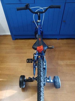 Bicicleta infantil Conor Meteor 16” *NUEVA*