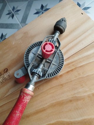 Taladro manual vintage Zenten