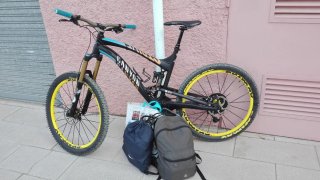 Bicicleta BTT Canyon Strive 9.0