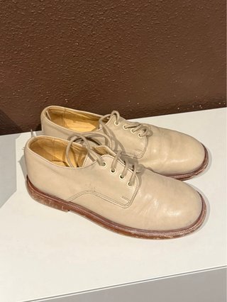 Zapatos vestir niños beige t 32