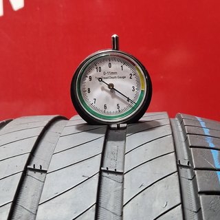 235 45 18 98Y Michelin [R. 2073]