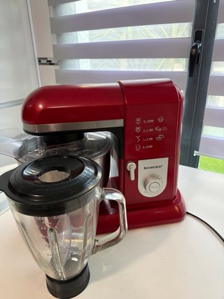 Amasadora SilverCrest Roja con Batidora