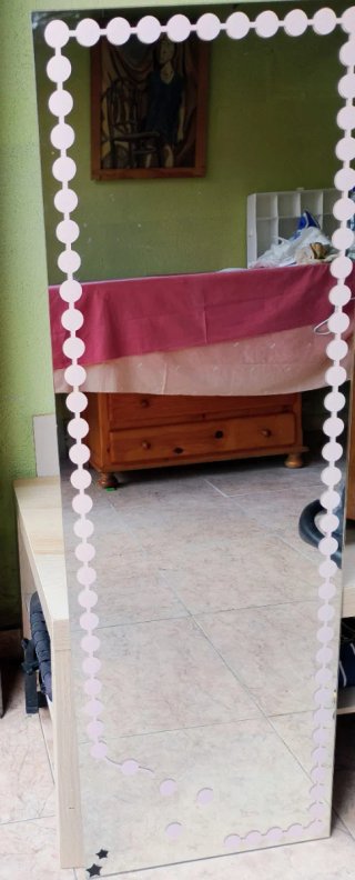 Specchio a figura intera dorato Ikea