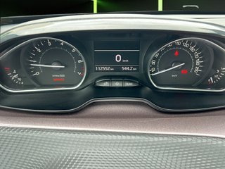 Peugeot 2008 VTI 82 Active 60 kW (82 CV)