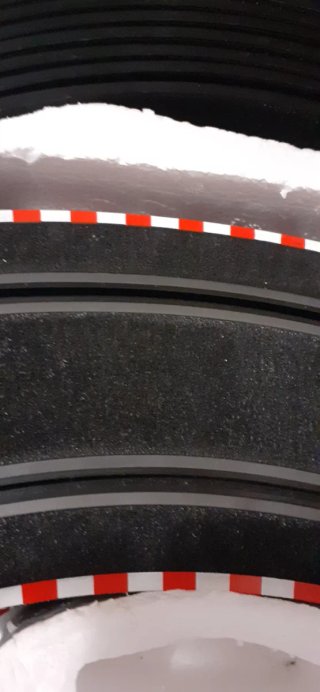Scalextric Compact Loopinator