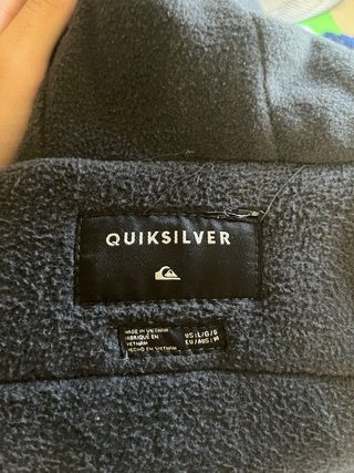 Abrigo Quiksilver verde con capucha