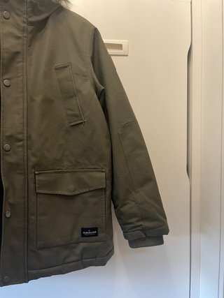 Abrigo Quiksilver verde con capucha