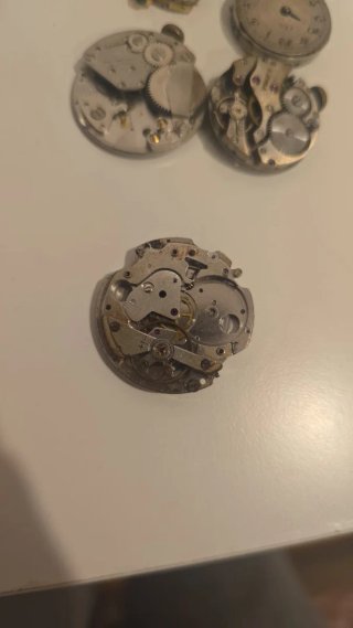 Maquinaria de reloj