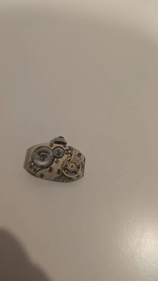 Maquinaria de reloj