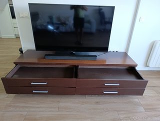 Vetrina in legno con vetro