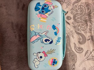 Nintendo Switch Azul y Rojo con Estuche