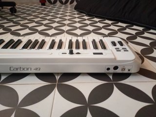 Controlador MIDI M-Audio Carbon 49 Blanco