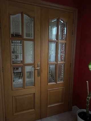 Puerta doble de roble con cristal