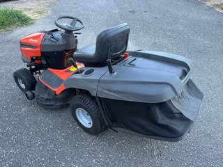 Tractor Cortacésped Husqvarna TC 138 (Motor 500cc)