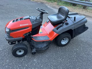 Tractor Cortacésped Husqvarna TC 138 (Motor 500cc)