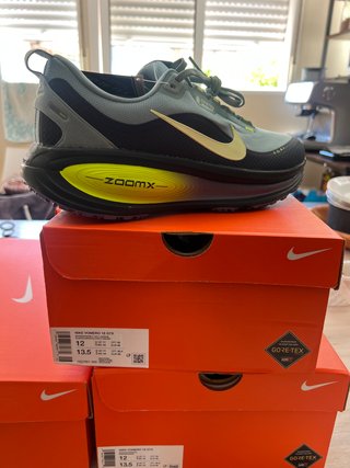Nike Vomero 18 GTX Turquesa/Amarillo Nuevas