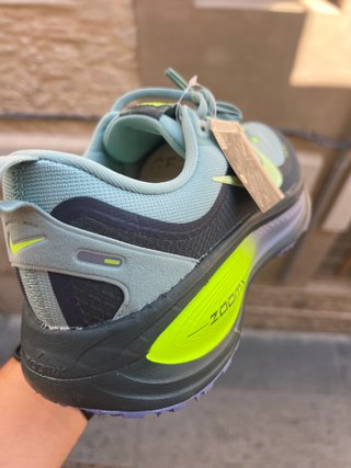 Nike Vomero 18 GTX Turquesa/Amarillo Nuevas
