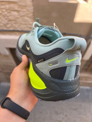 Nike Vomero 18 GTX Turquesa/Amarillo Nuevas