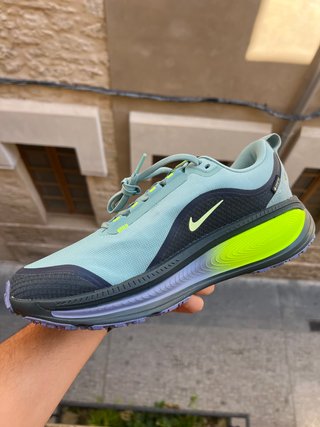 Nike Vomero 18 GTX Turquesa/Amarillo Nuevas