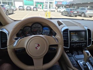 Porsche Cayenne 2012
