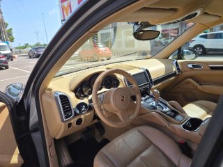 Porsche Cayenne 2012