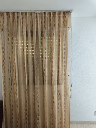 Cortinas beige con fliso y cortinas visillo