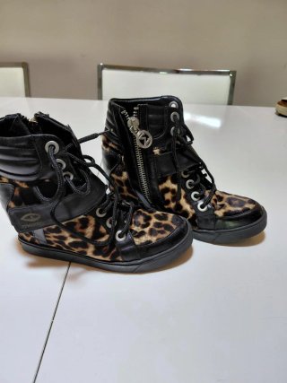 Botas Zapatillas Talla 36