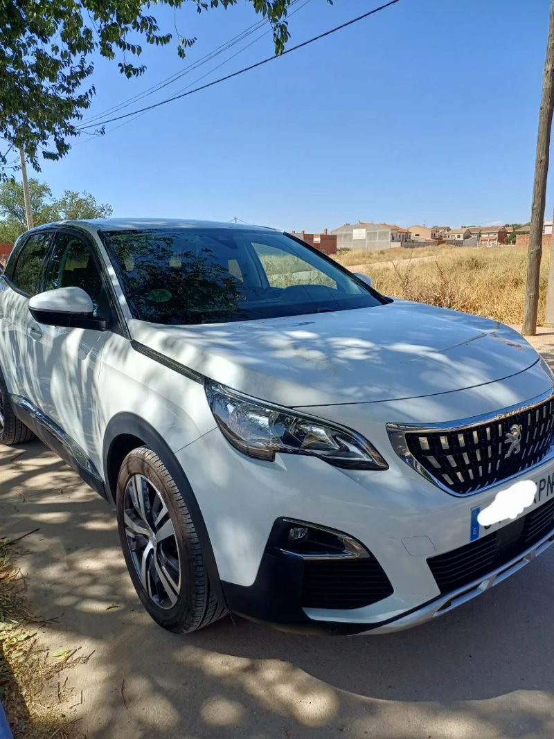 Peugeot 3008 2021 - foto 1