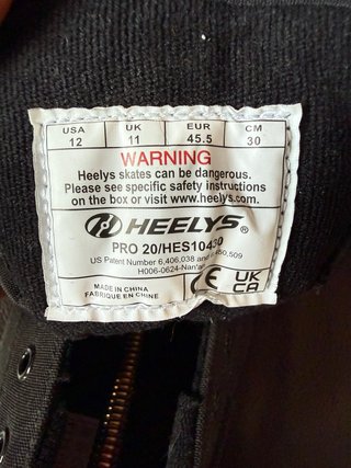 Heelys Talla 45.5 Negro