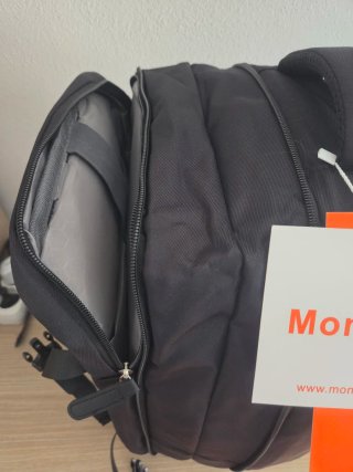 Mochila Monvia Expanse Pro Preta