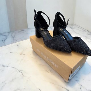 Zapatos Mary Paz pedrería negros talla 36