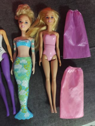 Barco Barbie con 4 Muñecas