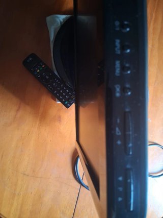 Televisor LG 22 con mando