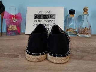 Alpargatas Marypaz Negras y Doradas Talla 36