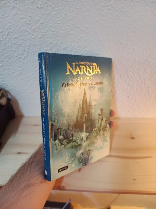 El león, la bruja y el armario