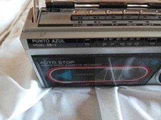 Radio cassette punto azul funcionando