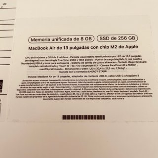 MacBook Air M1 2022