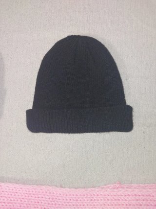 Lote 3 gorros y bufanda