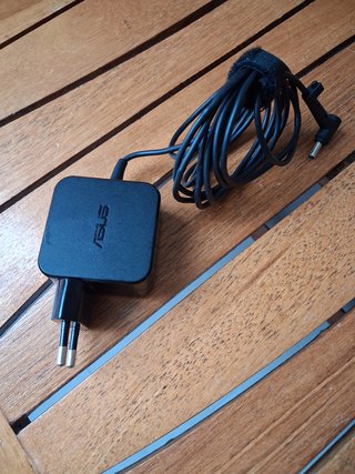 CARGADOR ASUS