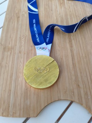 Medalla Juegos Olímpicos Milano Cortina 2026