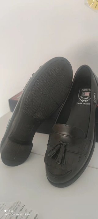 Mocasines niña Z Girls piel talla 38 nuevos