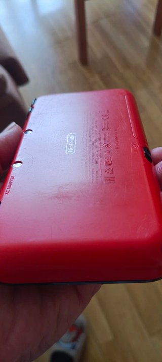 Nintendo 2DS XL Pokémon + 8 juegos
